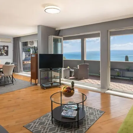 Solemar Above The Prestige Appartement *